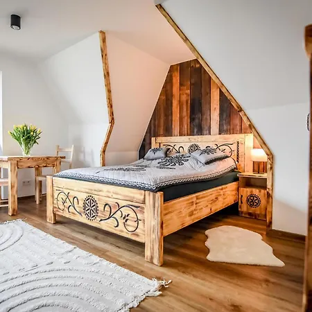 Michasiowka Apartment Czerwienne